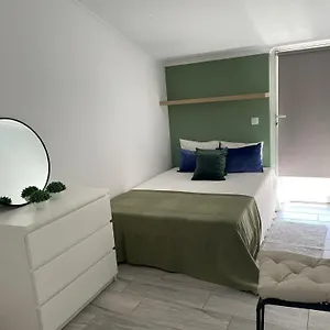 https://t0-apartment-b-portimao-old-town.hotelaalgarve.com