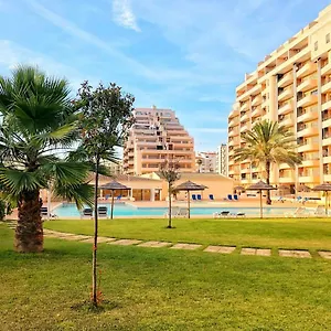 https://amazing-apartment-in-praia-da-rocha.hotelaalgarve.com